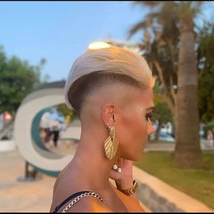 Meet your Posher, Tami